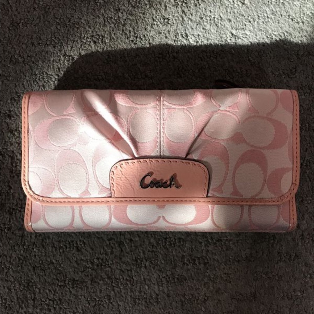 Pink Coach Wallet!